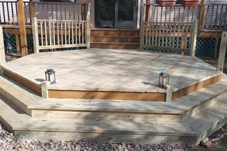 Designing a Low-Maintenance Deck for Slidell's Humid Climate
